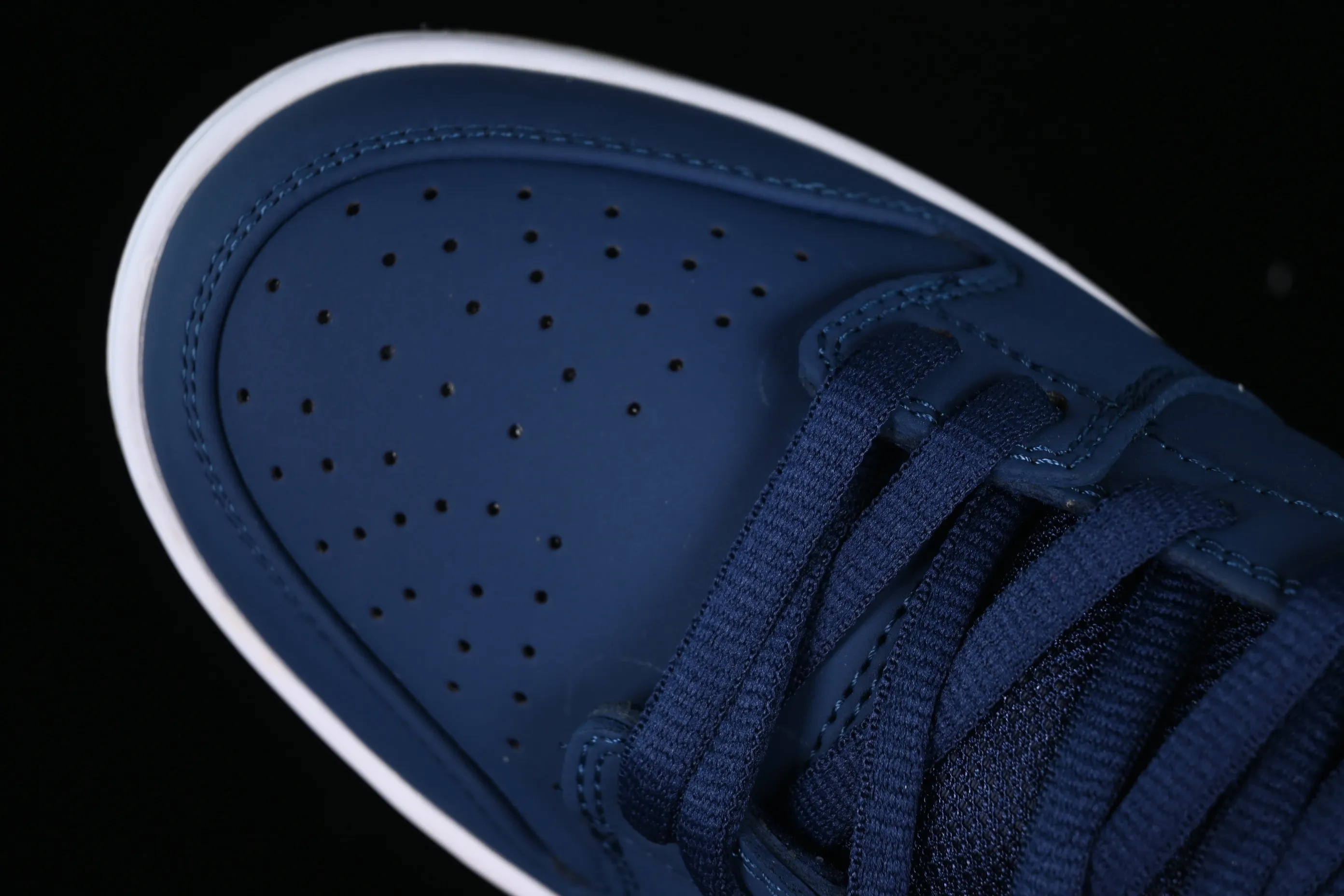 All Categories Nk SB Dunk Series Nk SB Dunk Low Low-top sneakers Nk SB Dunk Low Pro ISO Navy Blue SB low-top sports and leisure sneakers CW7463-401
